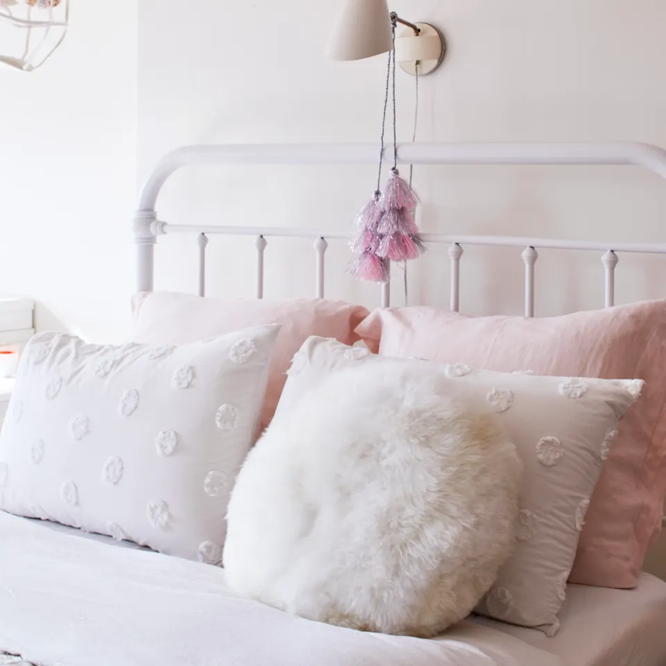 Alpaca Moon Pillow Andes White